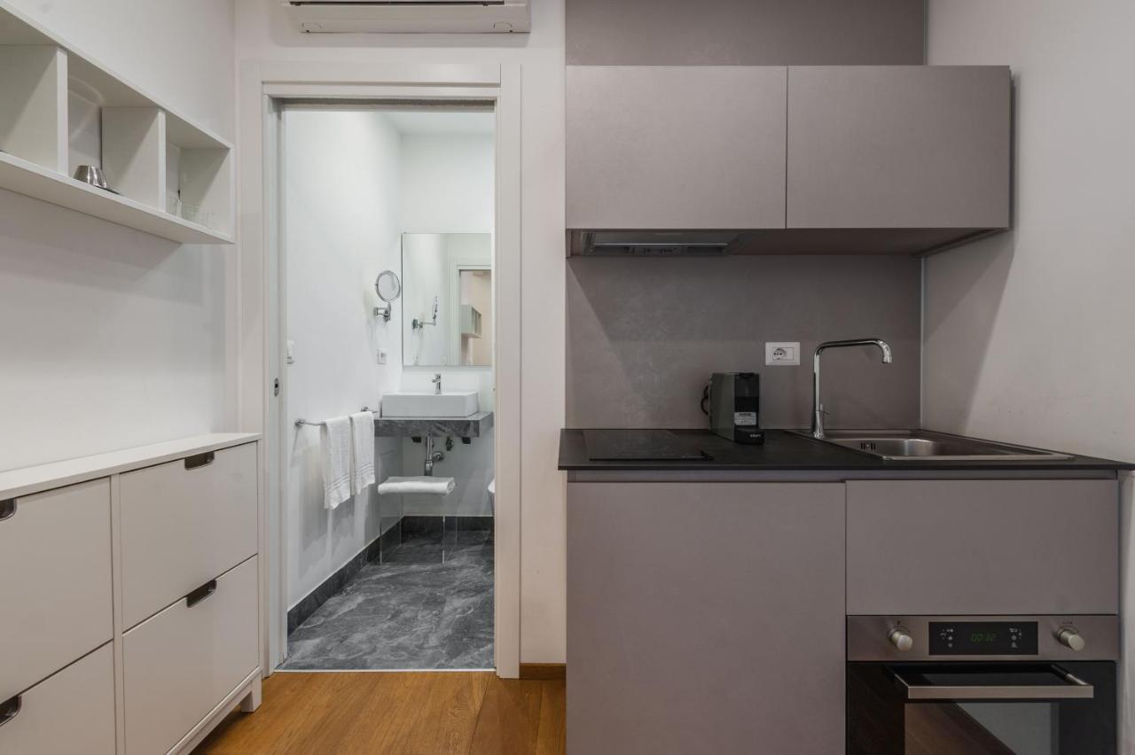 Rg8 Independent Apartment คาตาเนีย ภายนอก รูปภาพ
